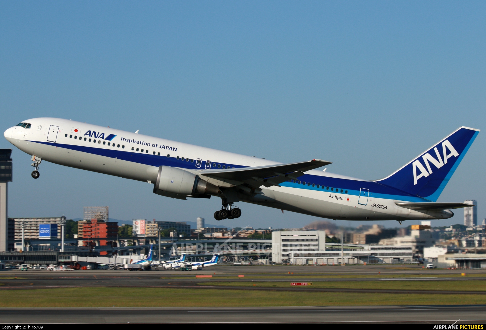 ANA - All Nippon Airways JA605A aircraft at Osaka - Itami Intl