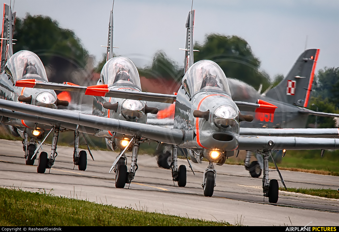 Poland - Air Force "Orlik Acrobatic Group" 038 aircraft at Dęblin