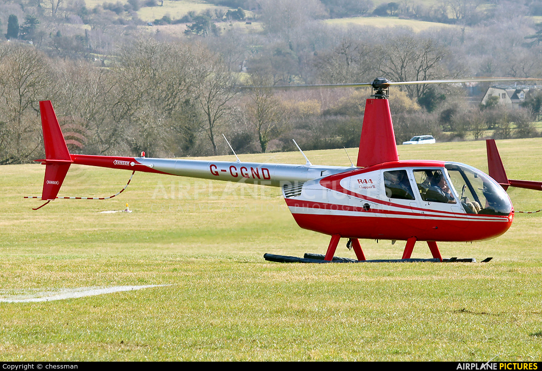 Private G-CGND aircraft at Cheltenham Racecourse Heliport