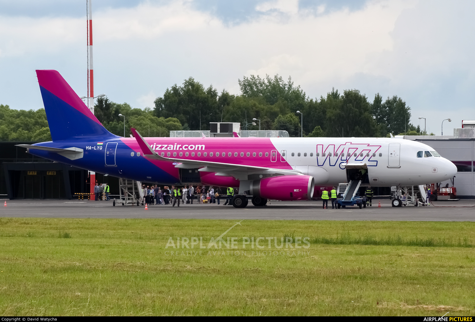Wizz Air HA-LYQ aircraft at Poprad - Tatry