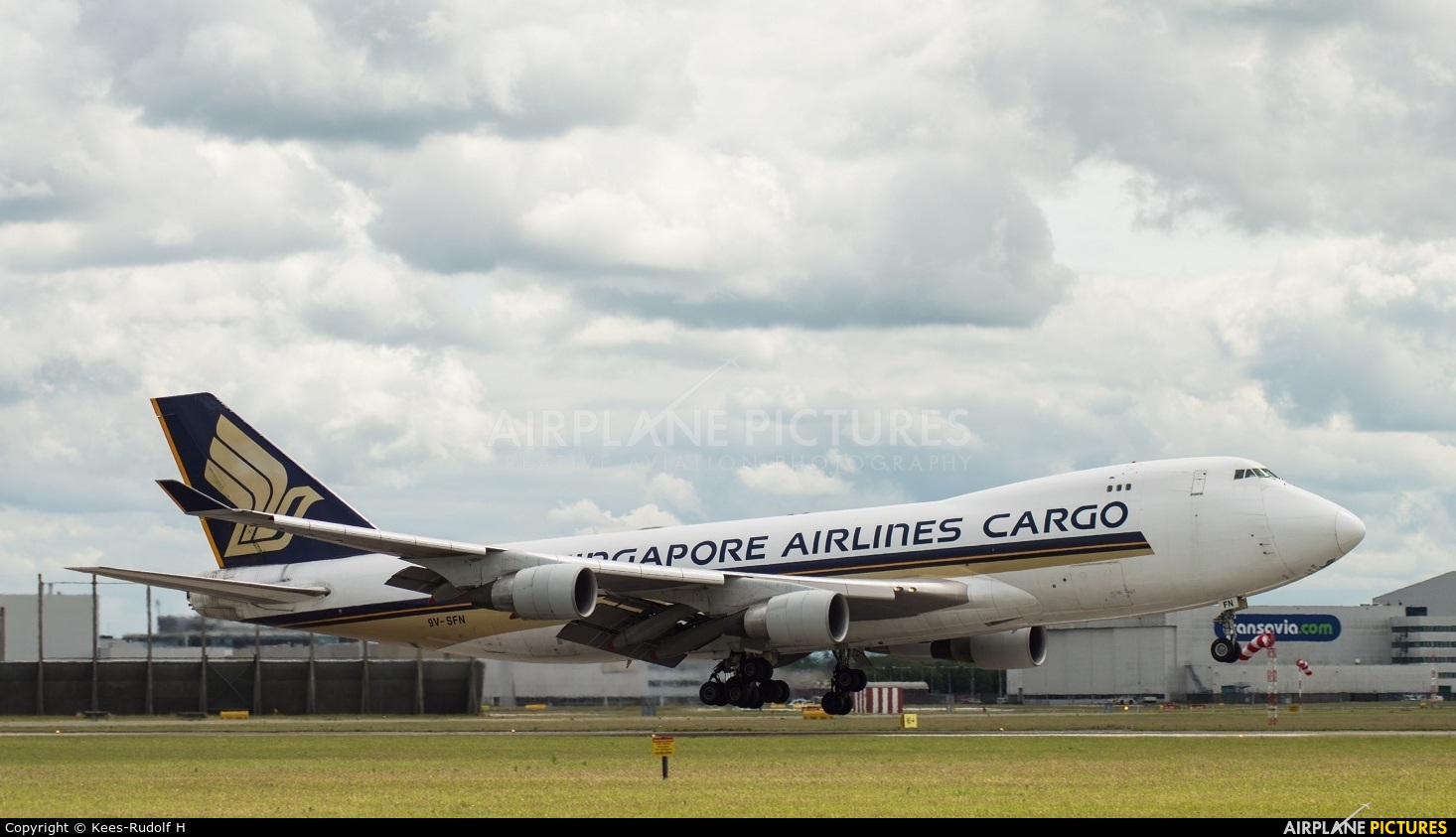 Singapore Airlines Cargo 9V-SFN aircraft at Amsterdam - Schiphol