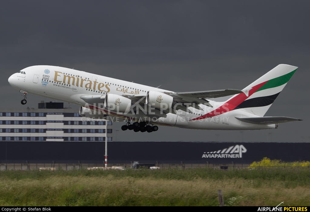 Emirates Airlines A6-EES aircraft at Amsterdam - Schiphol