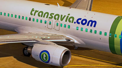 PH-HSE - Transavia Boeing 737-800