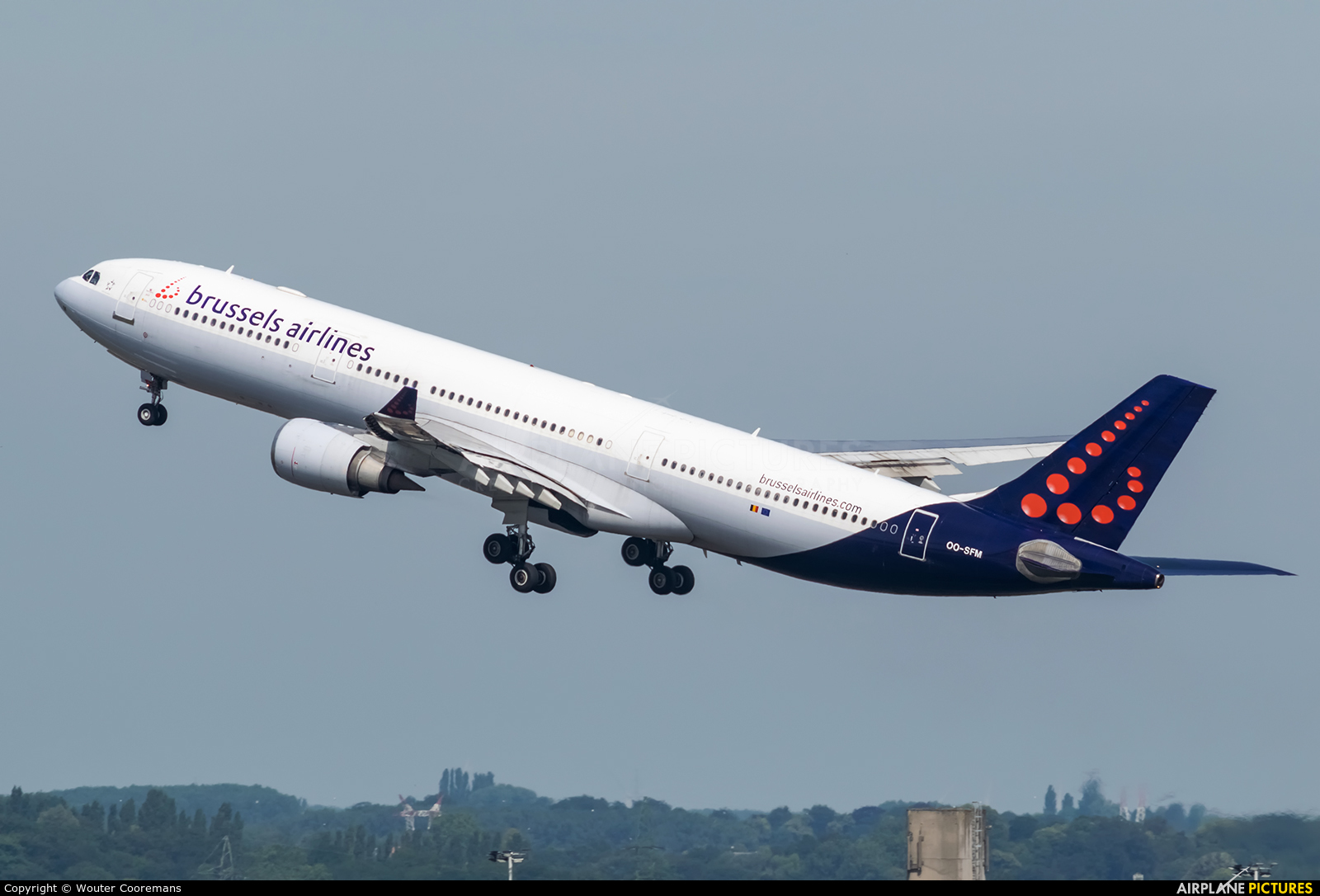 Oo Sfm Brussels Airlines Airbus A330 300 At Brussels Zaventem
