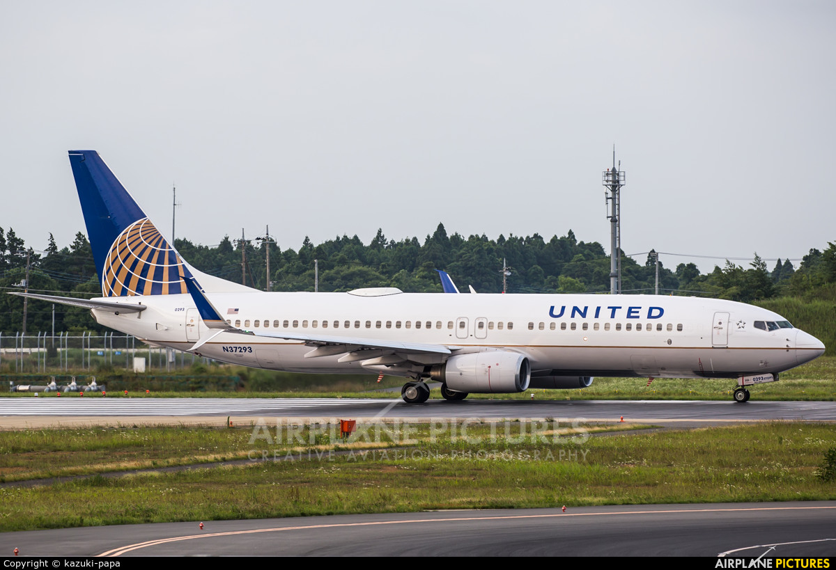 United Airlines N37293 aircraft at Tokyo - Narita Intl