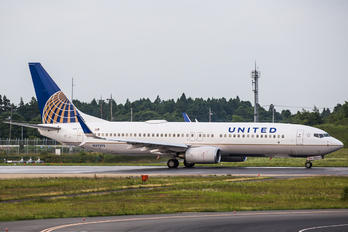 N37293 - United Airlines Boeing 737-800