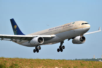 HZ-AQH - Saudi Arabian Airlines Airbus A330-300