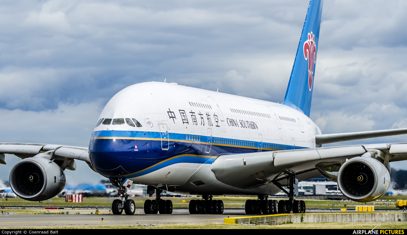 China Southern Airlines B-6137 aircraft at Amsterdam - Schiphol