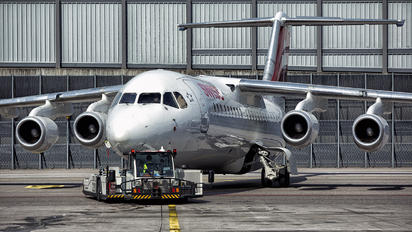 HB-IXW - Swiss British Aerospace BAe 146-300/Avro RJ100