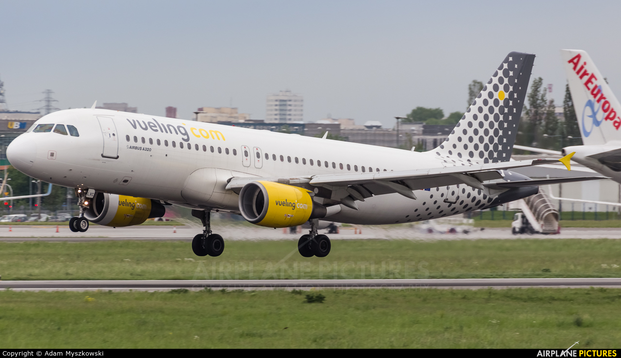 Vueling Airlines EC-LVC aircraft at Warsaw - Frederic Chopin