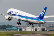 JA819A - ANA - All Nippon Airways Boeing 787-8 Dreamliner aircraft