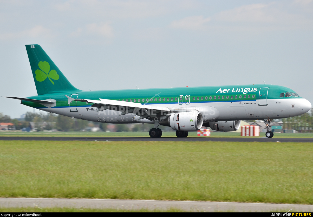 Aer Lingus EI-DEB aircraft at Amsterdam - Schiphol