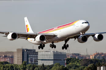 EC-IOB - Iberia Airbus A340-600