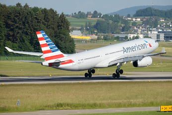 N292AY - American Airlines Airbus A330-200