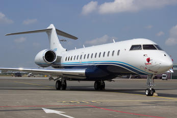 N112MY - Private Bombardier BD-700 Global Express