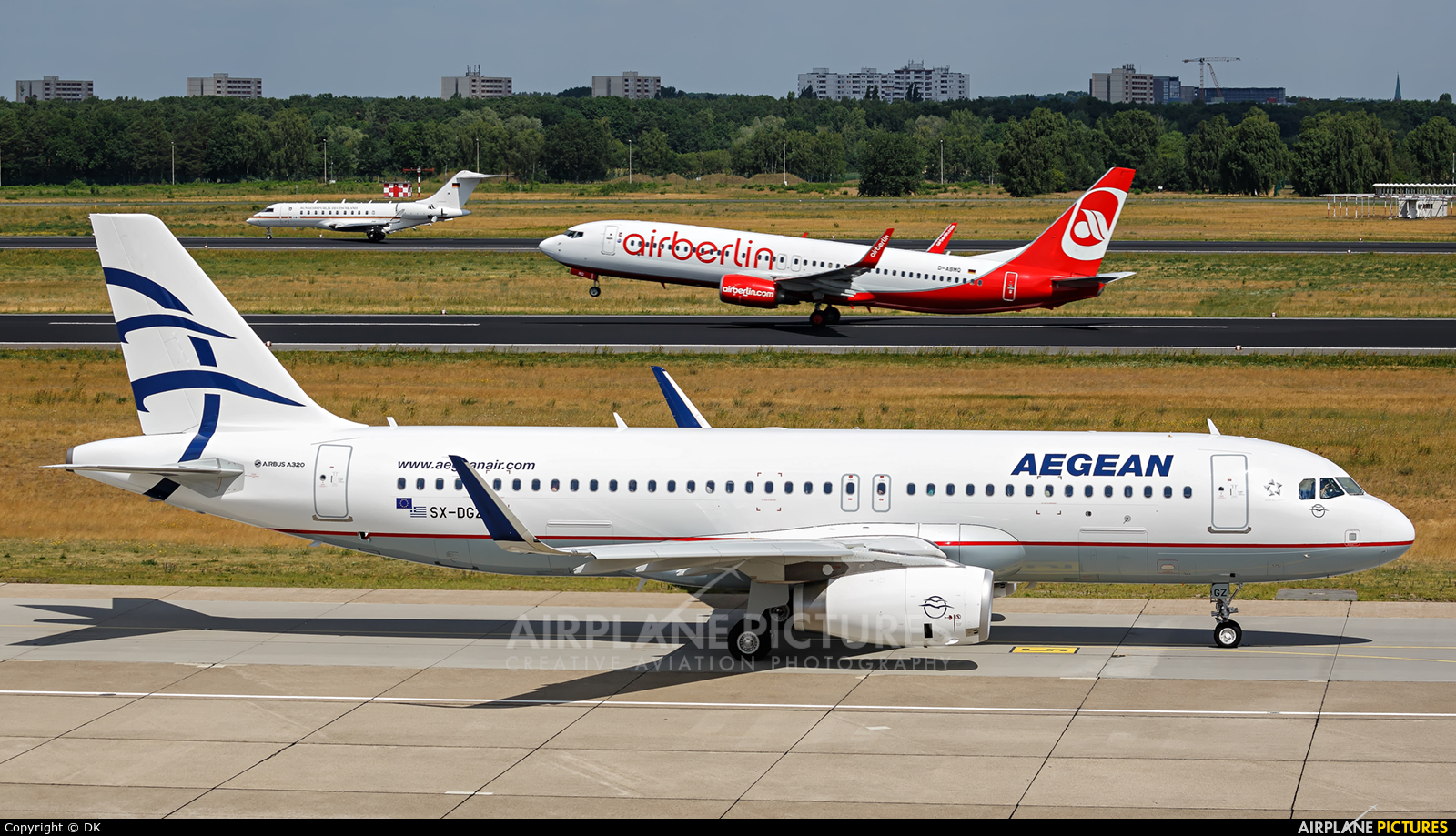 Aegean Airlines SX-DGZ aircraft at Berlin - Tegel