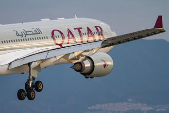 A7-ACM - Qatar Airways Airbus A330-200