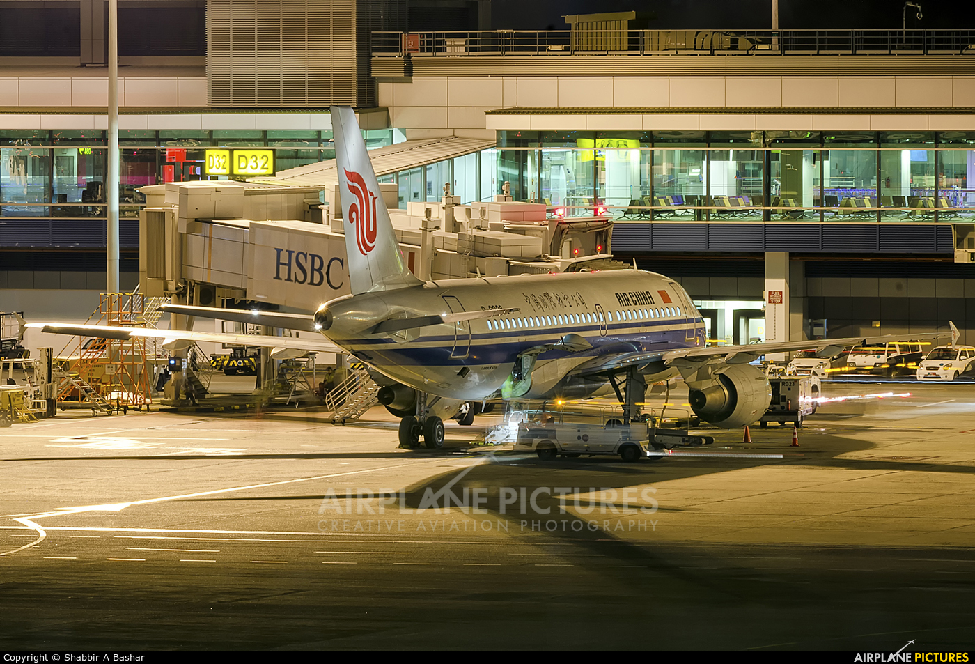 Air China B-6238 aircraft at Singapore - Changi