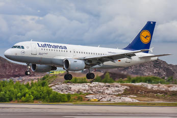 D-AIBC - Lufthansa Airbus A319