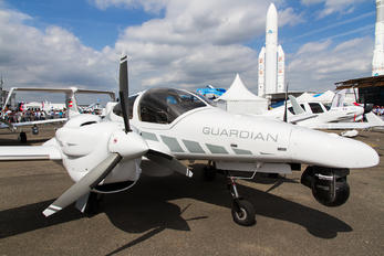 OE-VFT - Diamond Aircraft Industries Diamond DA 42 M-NG Guardian