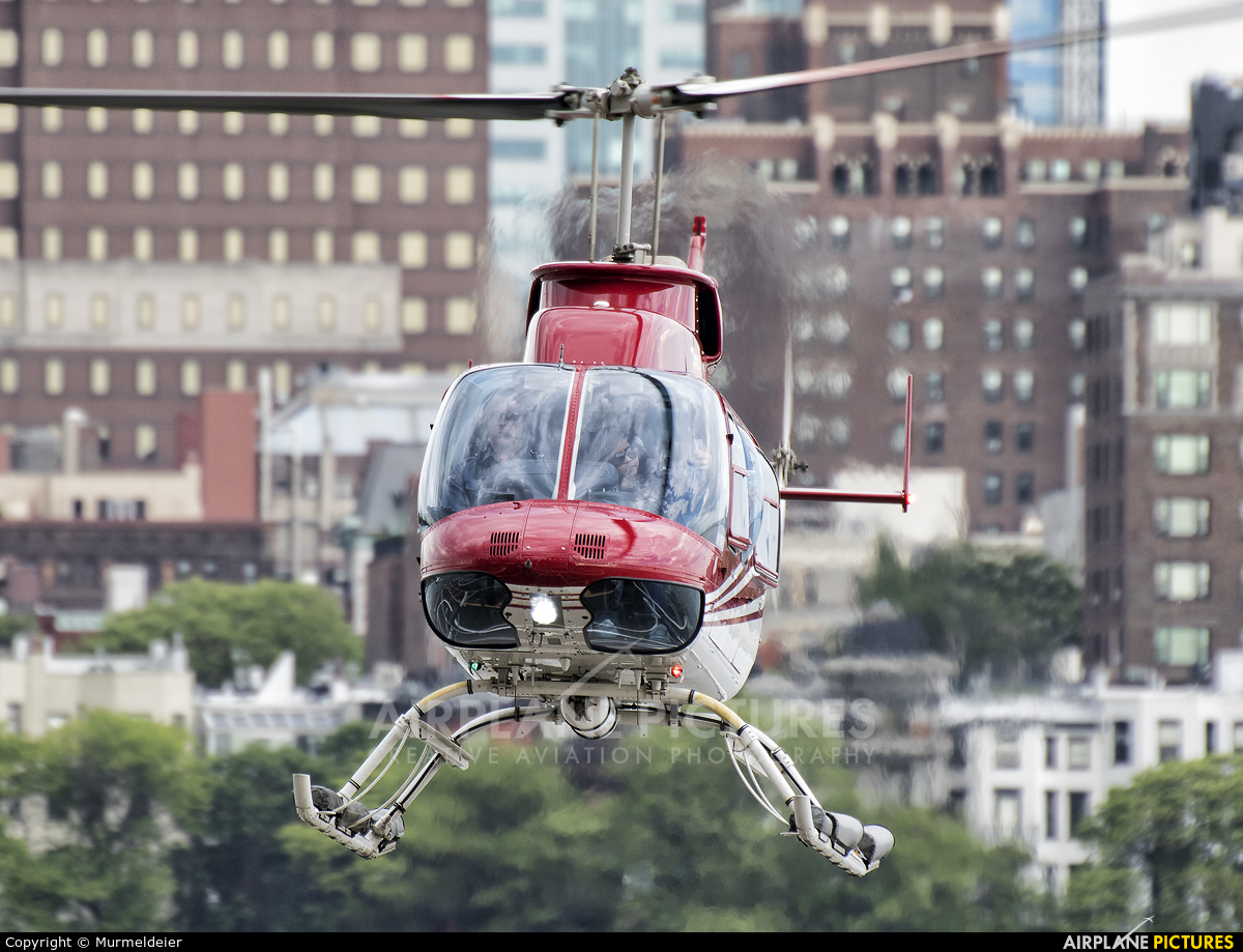 Private N406MR aircraft at New York - Port Authority Downtown Manhattan / Wall Street Heliport