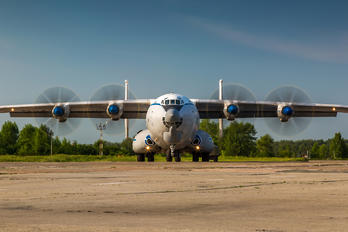 RA-09329 - Russia - Air Force Antonov An-22