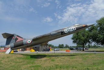 MM6601 - Italy - Air Force Lockheed F-104G Starfighter