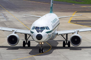 AP-BLA - PIA - Pakistan International Airlines Airbus A320