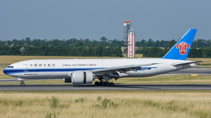 B-2072 - China Southern Cargo Boeing 777F