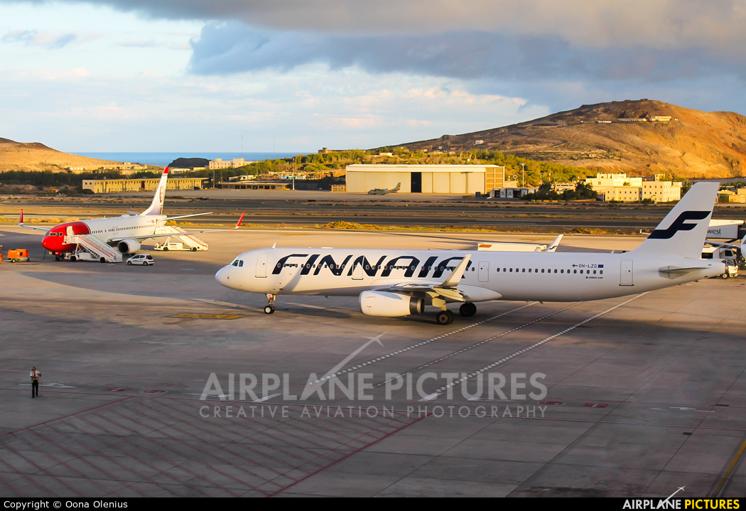 Finnair OH-LZG aircraft at Las Palmas de Gran Canaria