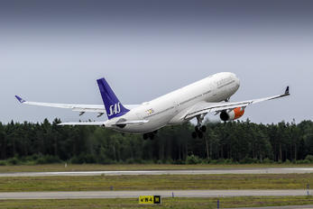 LN-RKO - SAS - Scandinavian Airlines Airbus A330-300