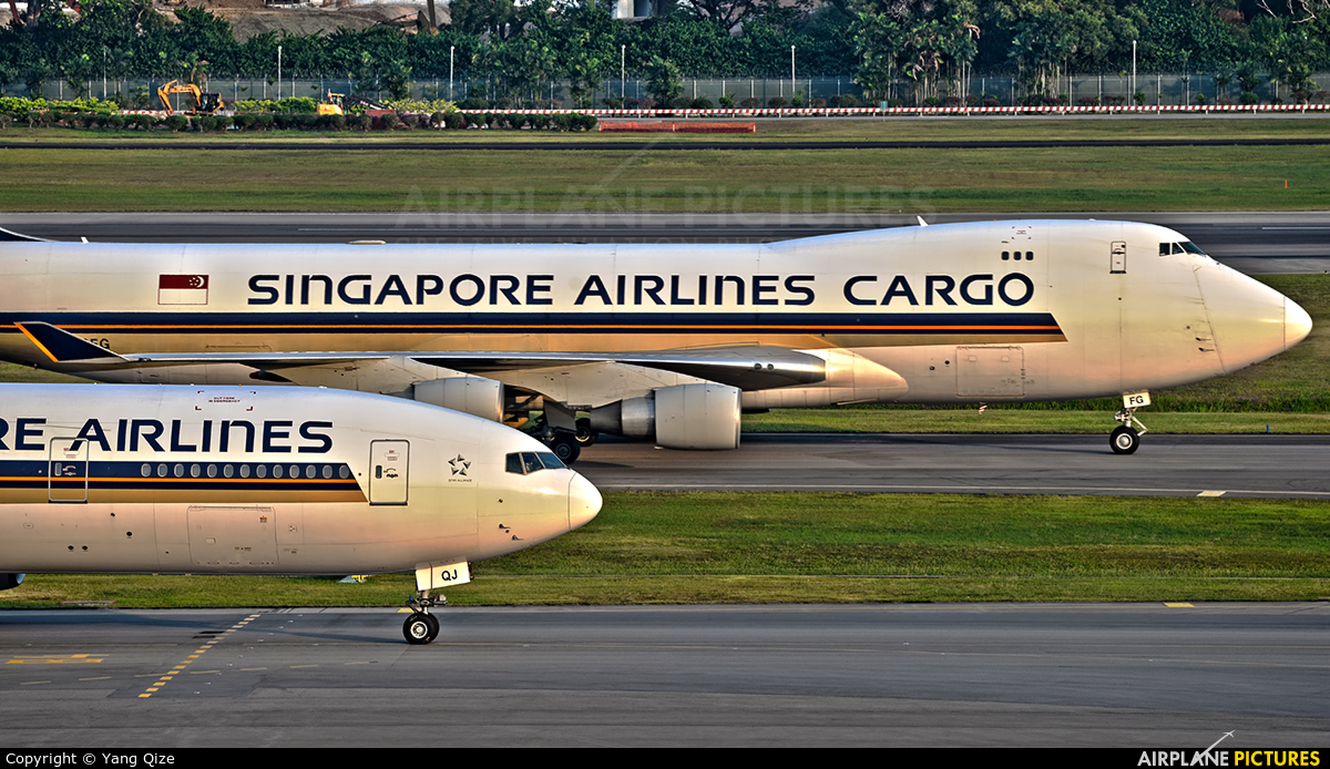 Singapore Airlines 9V-SQJ aircraft at Singapore - Changi
