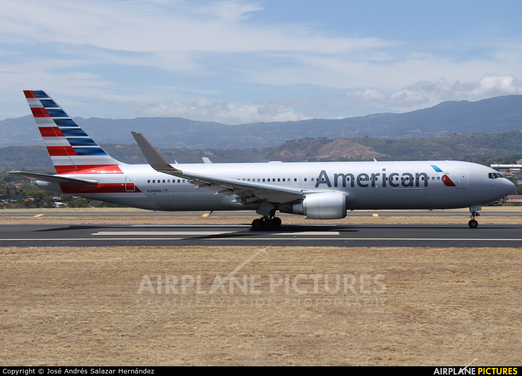 American Airlines N348AN aircraft at San Jose - Juan Santamaría Intl