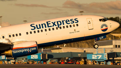 TC-SUY - SunExpress Boeing 737-800