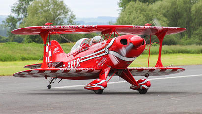 G-BKDR - Private Pitts S-1S Special 