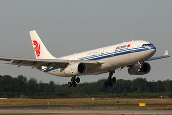 B-5927 - Air China Airbus A330-200