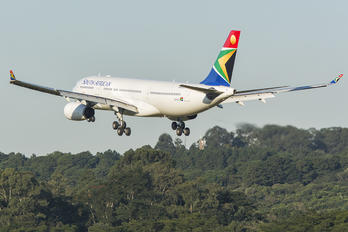 ZS-SXU - South African Airways Airbus A330-200