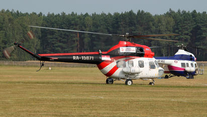 RA-15671 - Private Mil Mi-2