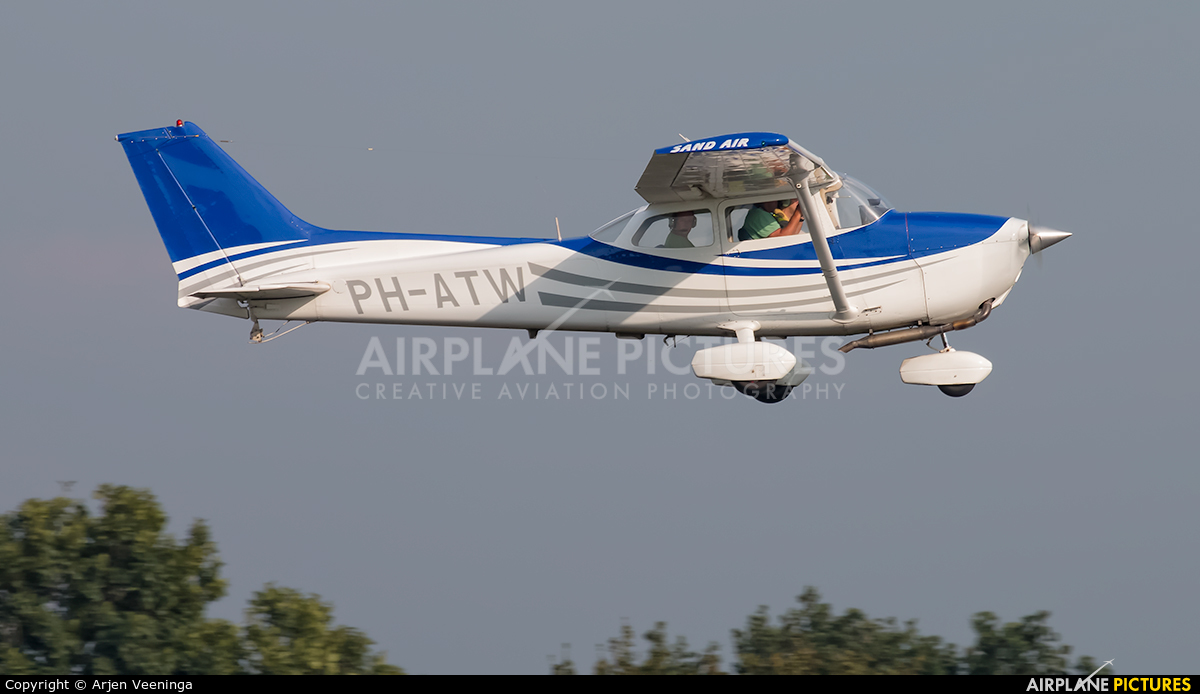 Sand Air PH-ATW aircraft at Rotterdam