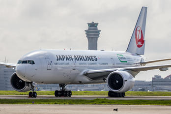 JA707J - JAL - Japan Airlines Boeing 777-200ER