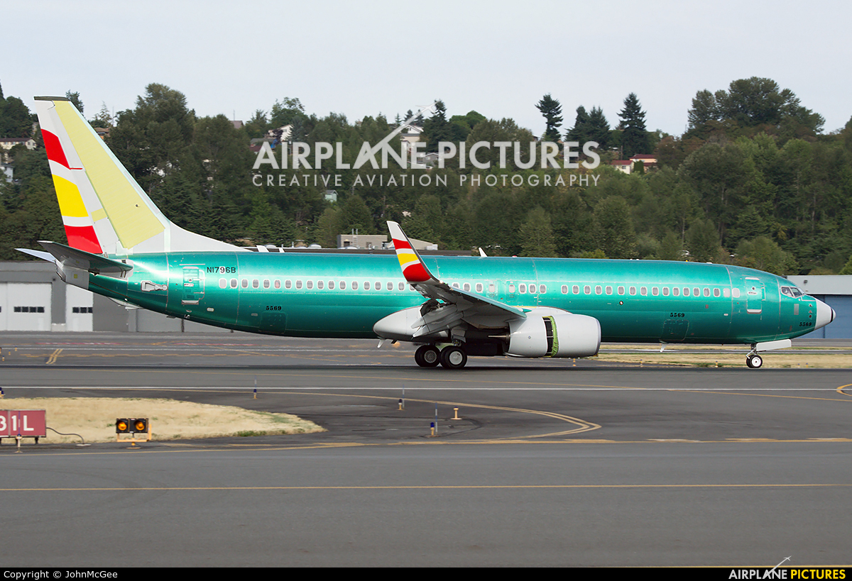 Lucky Air N1796B aircraft at Seattle - Boeing Field / King County Intl
