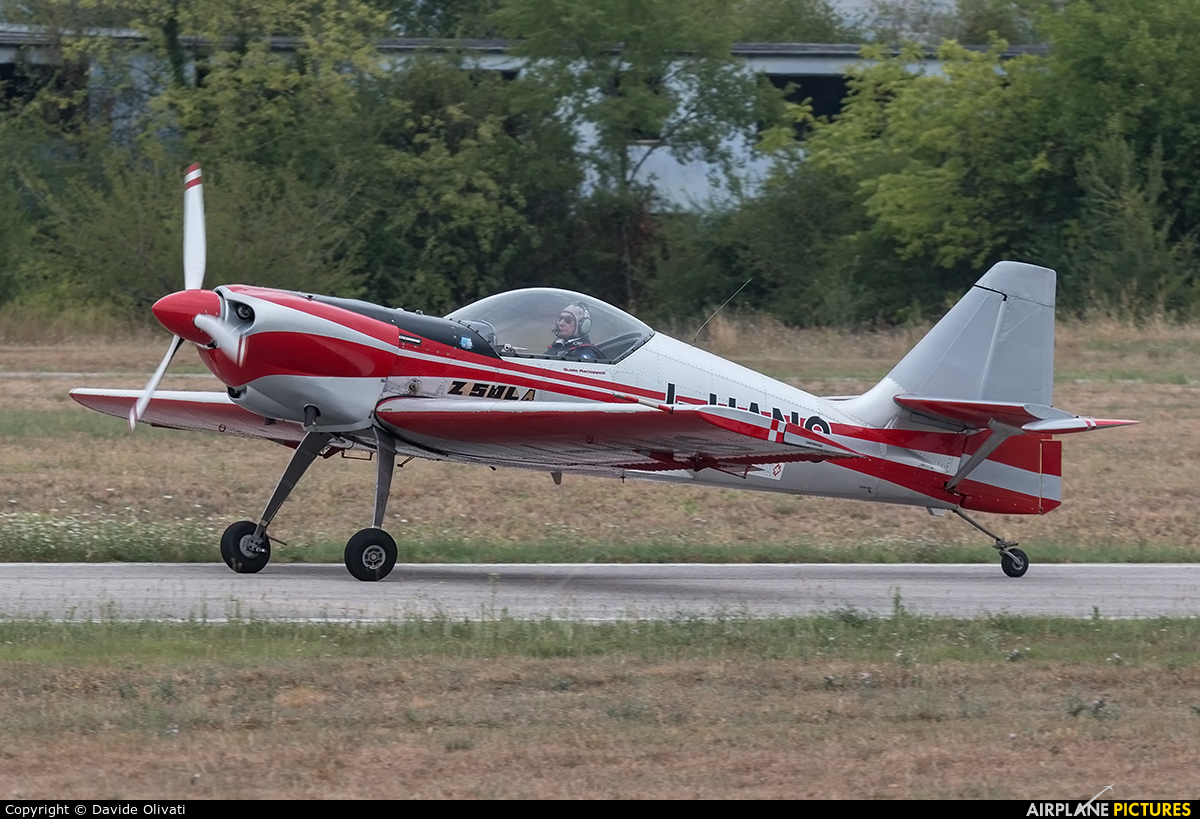 Private I-HANS aircraft at Verona - Boscomantico