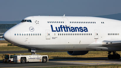 D-ABYC - Lufthansa Boeing 747-8