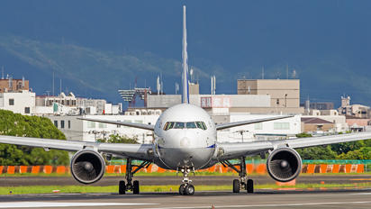 JA8567 - ANA - All Nippon Airways Boeing 767-300