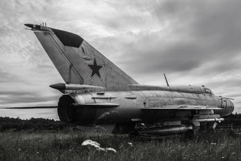 47 - Russia - Air Force Mikoyan-Gurevich MiG-21PFM