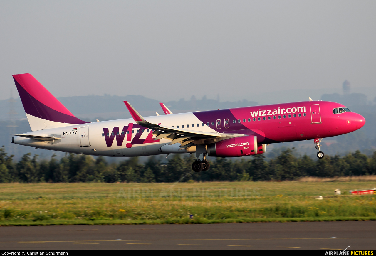 Wizz Air HA-LWV aircraft at Dortmund - Wickede