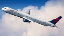 N834MH - Delta Air Lines Boeing 767-400ER aircraft