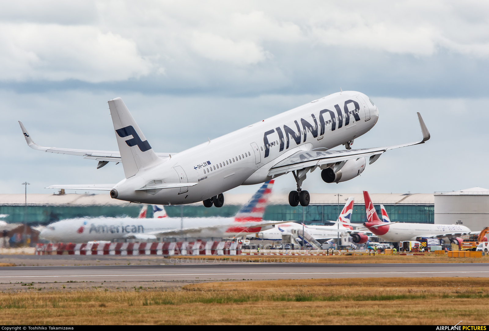 Finnair OH-LZK aircraft at London - Heathrow