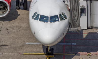D-ABCA - Air Berlin Airbus A321