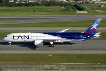CC-BGA - LAN Airlines Boeing 787-9 Dreamliner